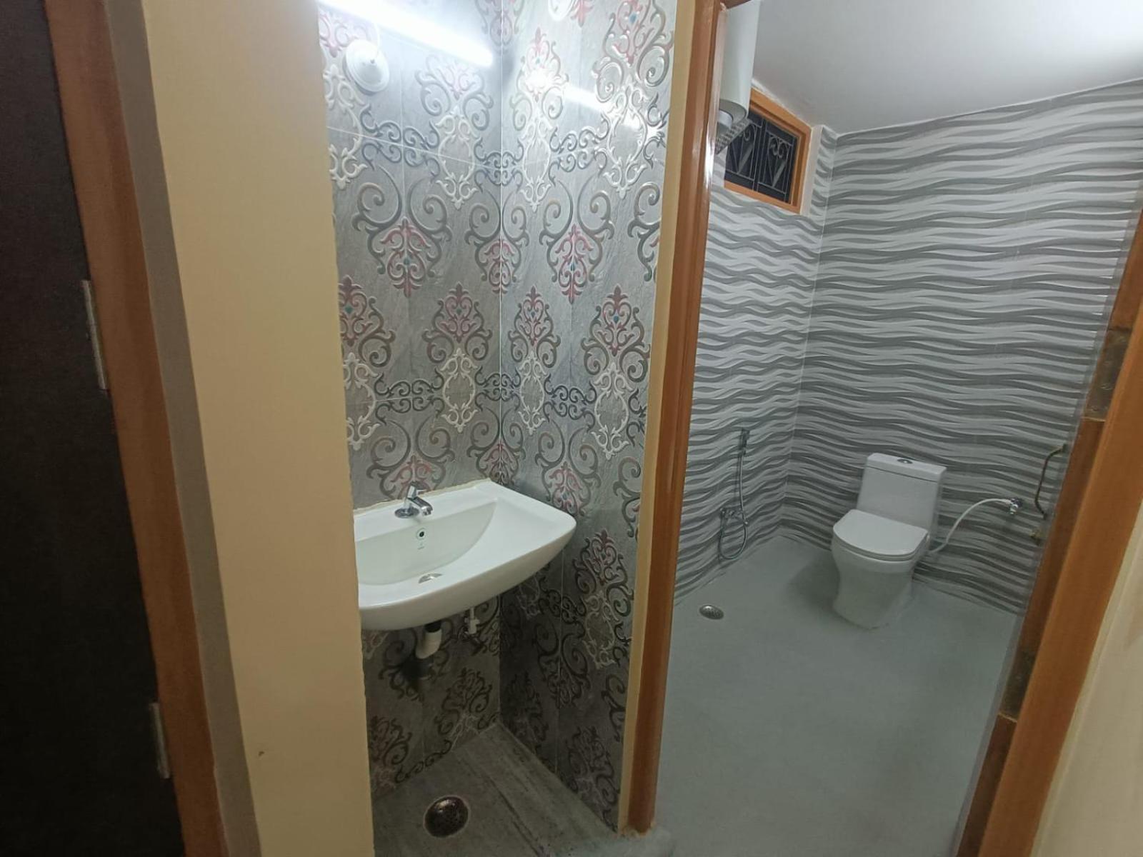 Hotel Sarvodaya Residency Ayodhya Exterior foto
